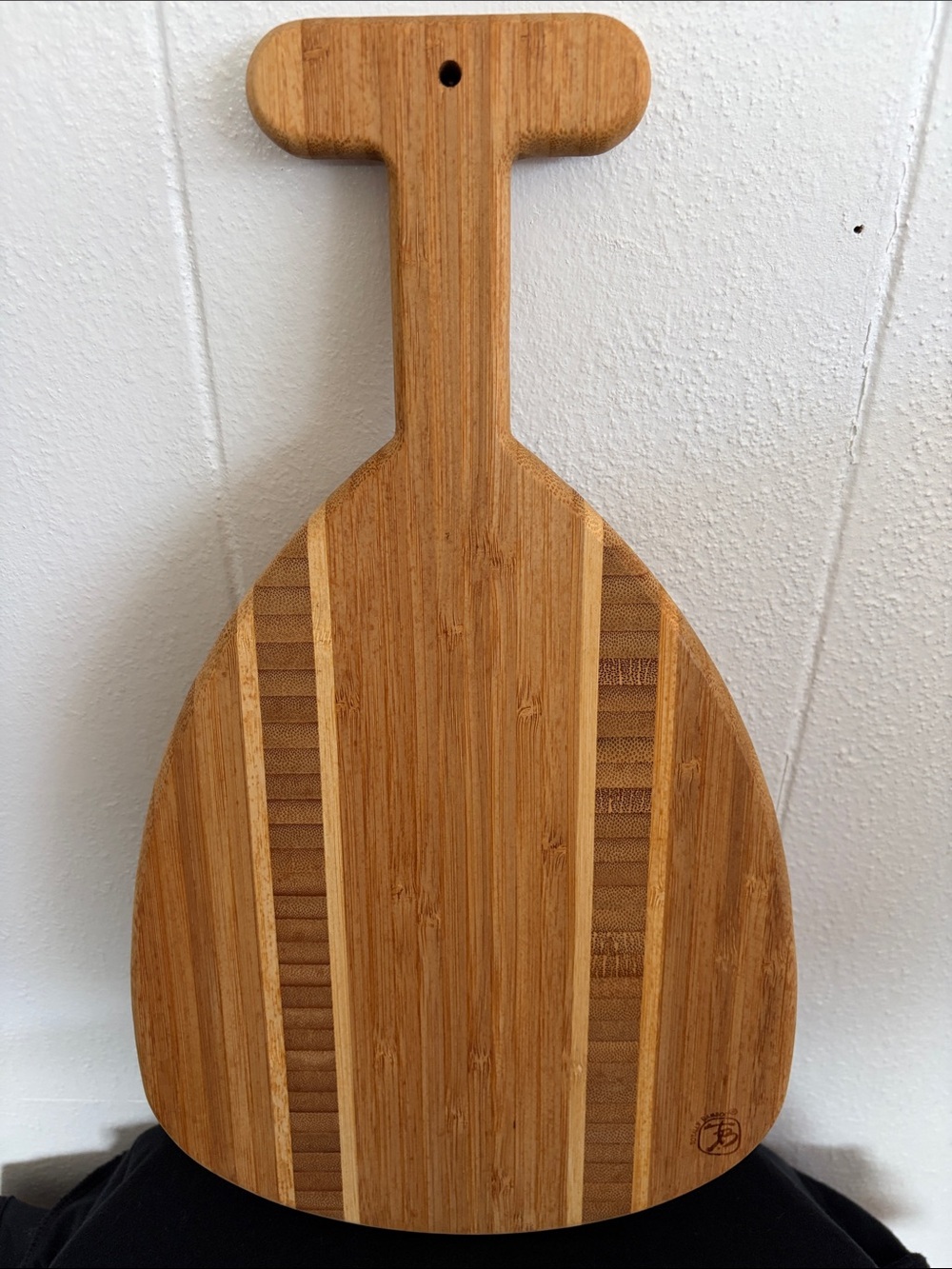 MAUI Paddle Shaped Cutting/Serving Board - Bamboo Wood - Picture 4 of 5